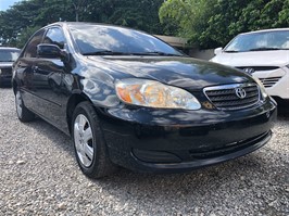 Toyota Corolla LE 2005