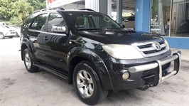 Toyota Fortuner 2007