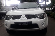 Mitsubishi L 200 2015