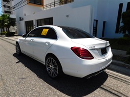 Mercedes-Benz Clase C 300 4 Matic 2015