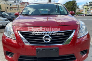 Nissan Versa SV 2014