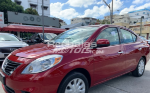 Nissan Versa SV 2014