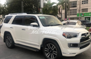 Toyota 4 Runner Limited 2014