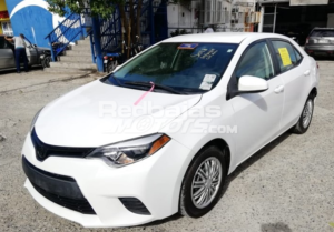 Toyota Corolla LE 2014