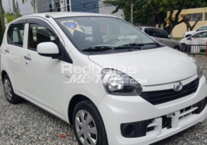 Daihatsu Mira 2015