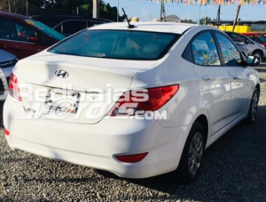 Hyundai Accent 2015