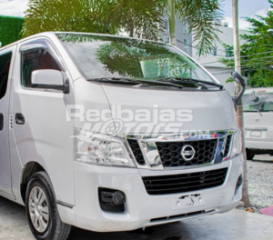 Nissan Caravan 2014