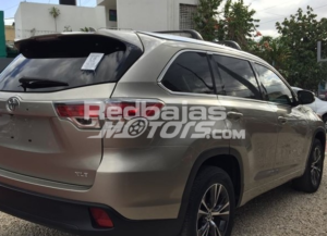 Toyota Highlander XLE 2016