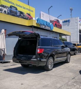 Lincoln Navigator LONG 2019