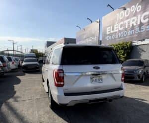 Ford Expedition Blanco 2018